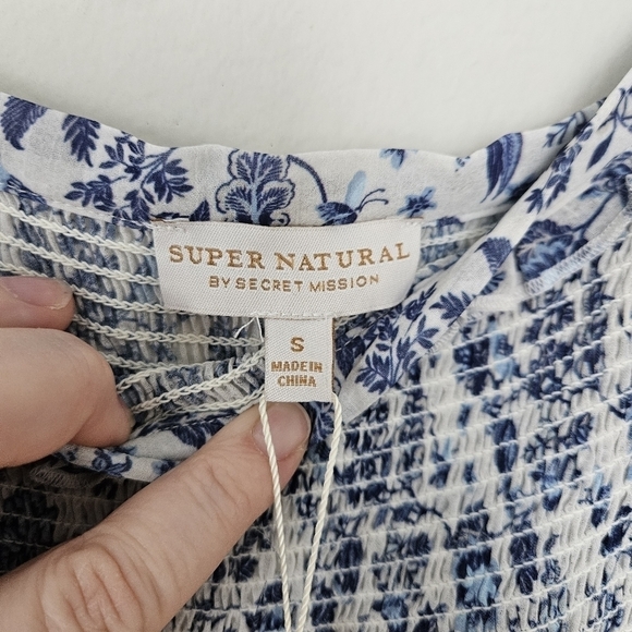 NWT Supernatural by Secret Mission blue floral puff sleeve dress size S - Picture 7 of 10